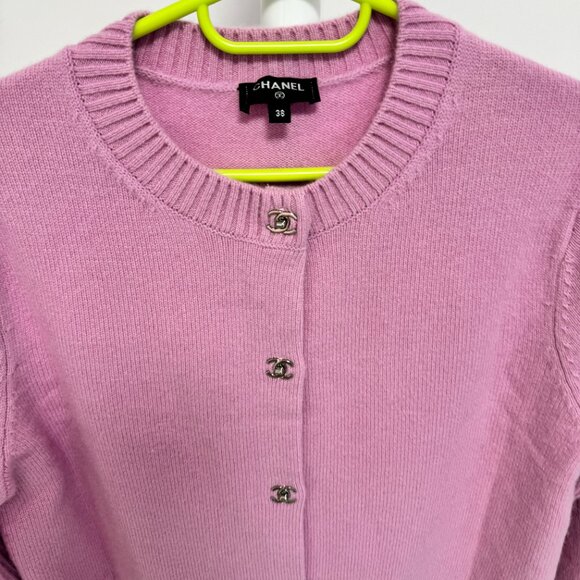 Chanel Pink Cardigan Size 38 - Picture 5 of 10